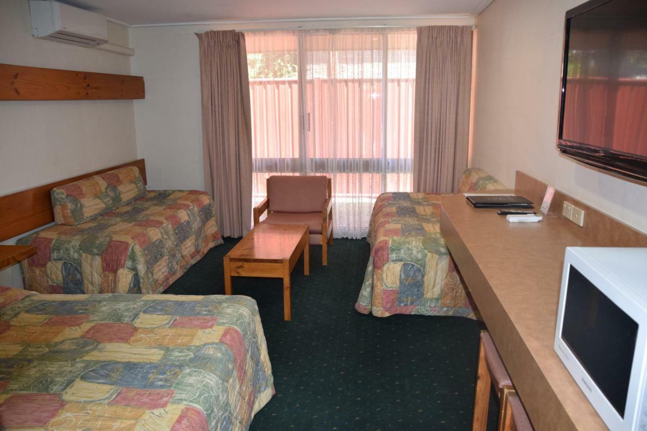 Big River Motel Ечука Екстер'єр фото
