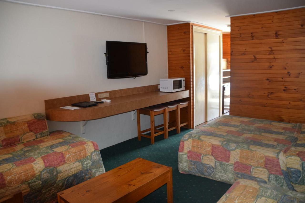 Big River Motel Ечука Екстер'єр фото