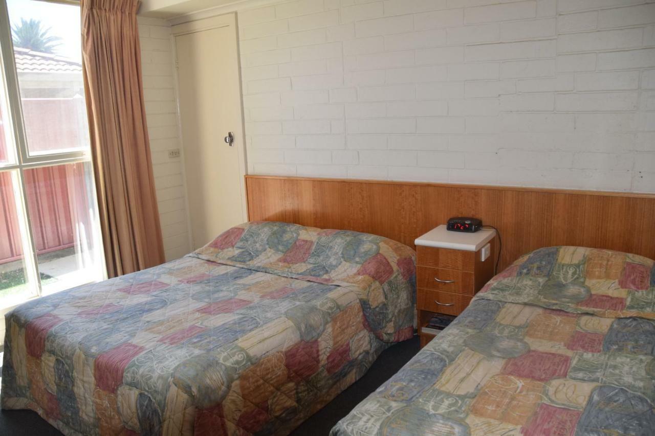 Big River Motel Ечука Екстер'єр фото